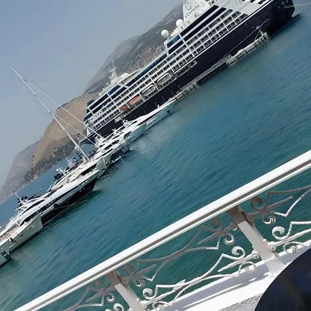 Celebrity Hotel Argostoli (Kefalonia)