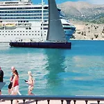 Celebrity 2* Argostoli (Kefalonia)