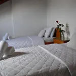 Hotel Celebrity